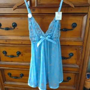 NWT 2 piece babydoll and thong lingerie